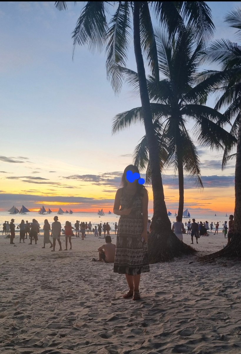 초대남 구함.
오늘중 올수있는 신체건강하고
마사지 가능 하신 40대.
유류비 교통비 및, 그외 경비부담 다해줌.
부담없이 오셔서 와이프만 만족시켜주면 됨.
장소 :  보라카이 화이트비치 도착해서 DM주면 바로 나감.
많이 지원해 주세요~~