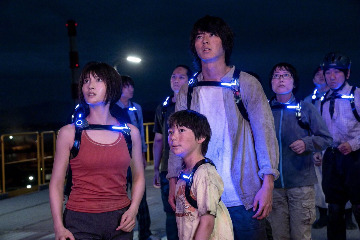Fifi1700's tweet photo. New #AliceInboderland Season 2 stills😍🔥Its going to get more exciting 😍🔥😭 This kids seems like one of the new characters? INTRESTING 😍
#AliceInboderland2 #KentoYamazaki #TsuchiyaTao #AsahinaAya https://t.co/tchF3MGtaW