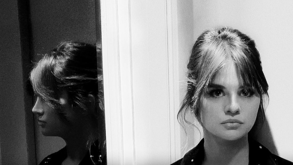 PopBase's tweet photo. Selena Gomez’s #MyMindAndMe documentary is so raw that she almost didn’t sign off on its release:

“God’s honest truth, a few weeks ago, I wasn’t sure I could do it.” https://t.co/1xW16dePr4