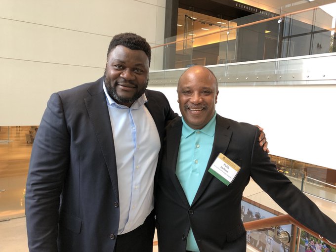 fleejack's tweet photo. At the CEO Roundtable on Cancer @CEOCancerfight yesterday afternoon with Jude Ngang, Executive Director Representation in Clinical Research @Amgen
#CEORT2022 #CEORT #G4G #PDS #GoldStandard #hbcu #hbcus https://t.co/ItCKsZ4MfZ