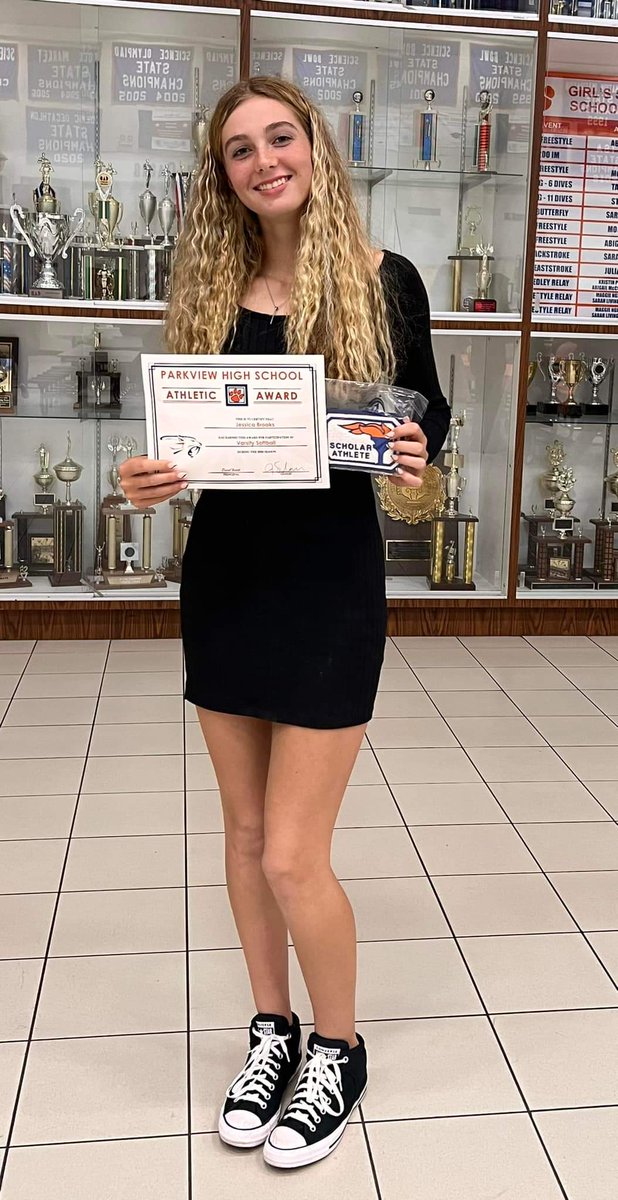 Congratulations to our Jessica Brooks for being awarded her second-year Letter and Scholar Athlete award for her Parkview HS Varsity! So proud of you, Jess!!! Way to go! 🧨🧨💥#Firecrackers #FCGA <a href="/JGFC07/">J. Groves</a> <a href="/FirecrackersGe1/">Firecrackers Georgia</a> <a href="/Firecrackersinc/">Firecracker Softball</a>