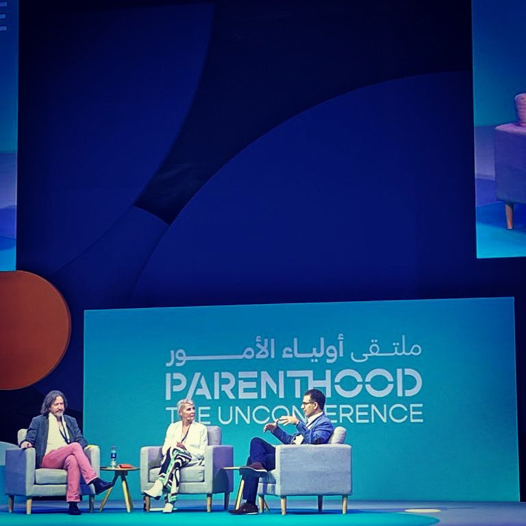 nadimsaad's tweet photo. What an amazing first day at PARENTHOOD: THE UNCONFERENCE! It is the largest parenting conference ever organised so kudos to the Abu Dhabi Department of Education And Knowledge. Thank you for a great panel on Improving Father’s engagement with Lynn Casey and Brandan Boyle! https://t.co/uN5b6r1eec