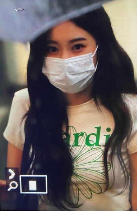 hourlyeunbi's tweet image. #KWONEUNBI #권은비 @KWONEUNBI