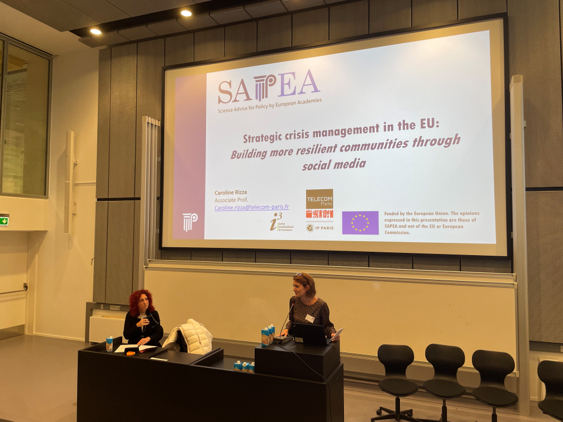 LINKS_EUProject's tweet photo. High-level panel on strengthening links between citizens and civil protection in disasters @Needs_conf, together with the @EUCouncil, DG-ECHO, @SAPEAnews , @CarolineRizza1, @LINKS_EUProject and @resiloc. https://t.co/7xLiXx8vjl