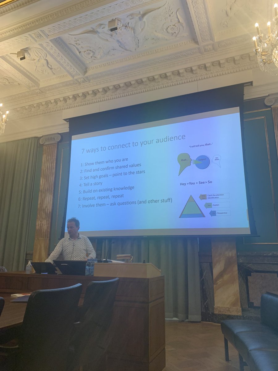 Peter Hyldgård teaching us how to communicate science at the <a href="/KU_PLEN/">Department of Plant & Environmental Sciences</a> PhD Conference. Lots of great points. 🤓