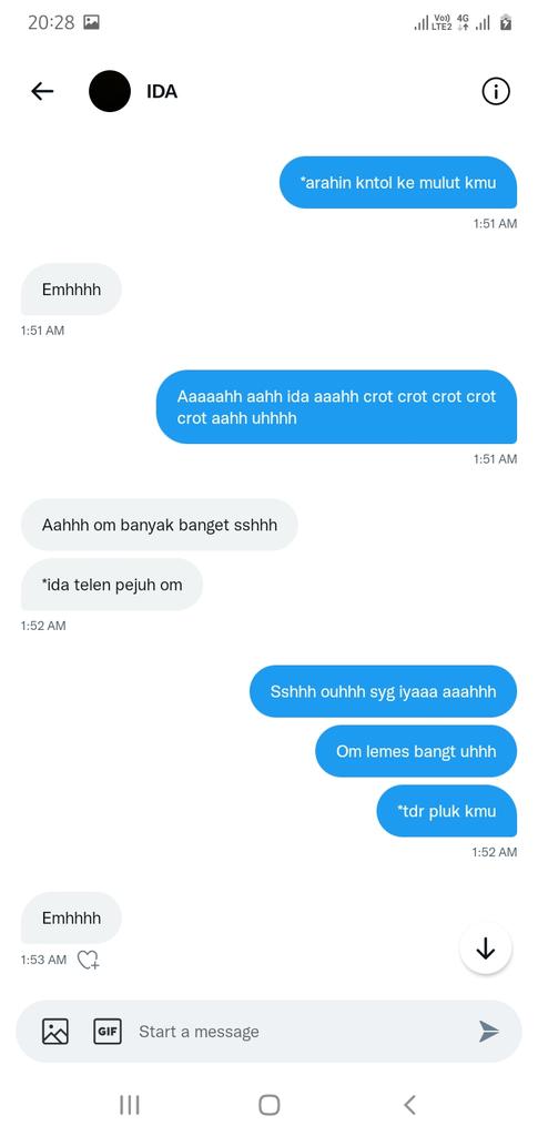 xyzrdm's tweet photo. Ahh makasih lonte hijab ku @evisusanti__ https://t.co/m4vqV3icQO