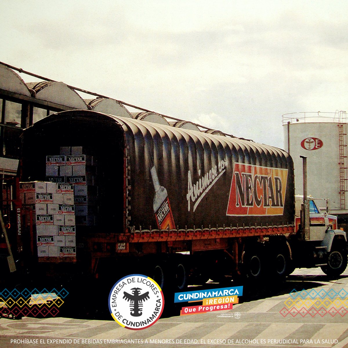 OficialELC's tweet photo. Nuestro #TBT es un reconocimiento a más de 100 años recorriendo los territorios de #Cundinamarca, #Colombia y el mundo 🌎.
#SomosLaELC #Cundinamarca #RegiónQueProgresa #OrgullososDeLoQueSomos
#AguardienteNectar #RonSantaFe https://t.co/k69nxb98Wq