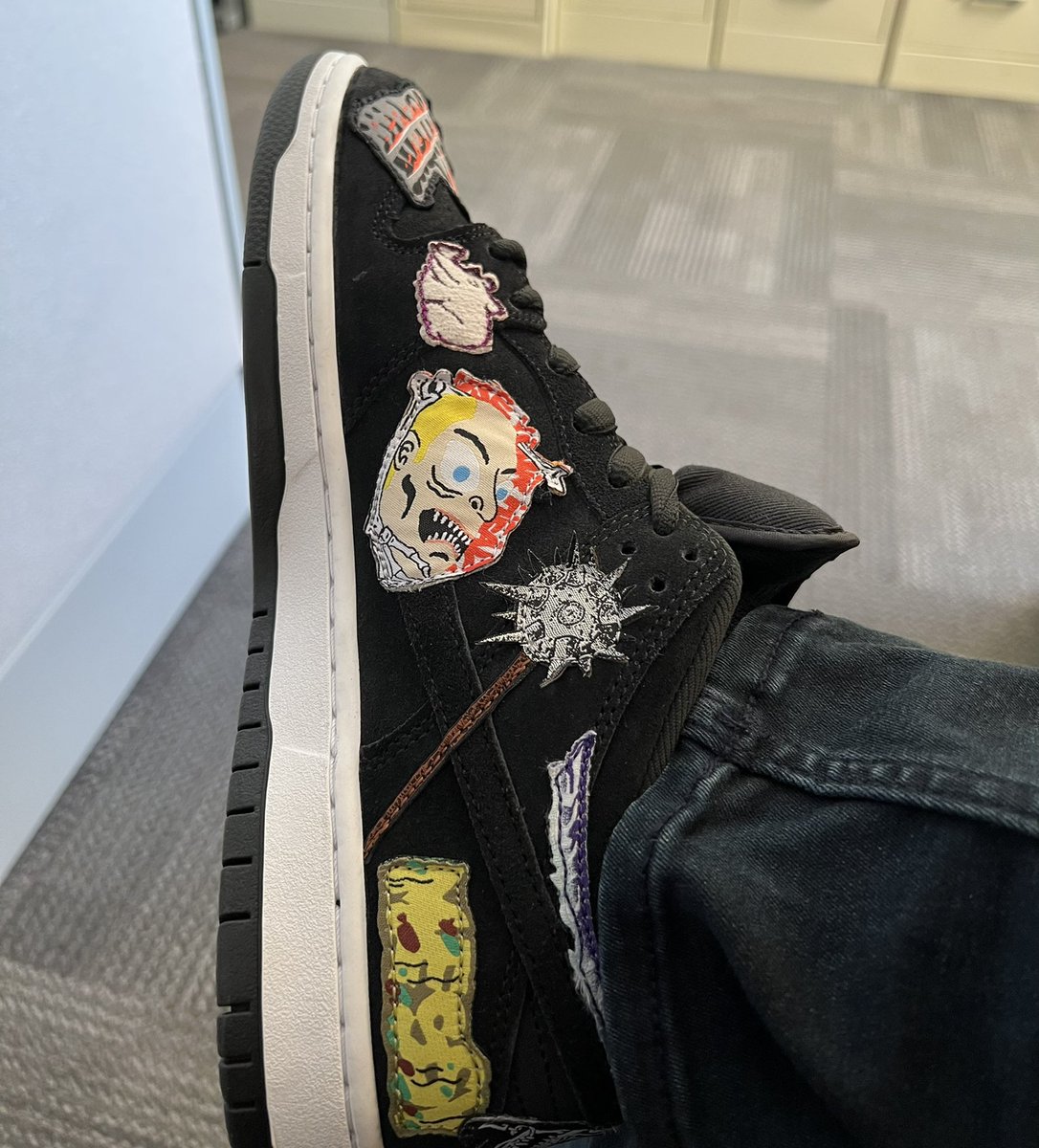 Chicagopirates1's tweet photo. #kotd SB Dunk Neckface Pro Black 🔥
This dunk is Crazy!! 😮‍💨🤘🏻🤙🏻
Def one of my favorites. 💯
Have an AMAZING Thursday all, 1 day closer to the weekend! Cheers 🥃🥃 https://t.co/gerC2T5MKy