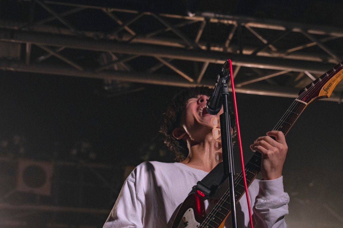 KYUSO_NEKOKAMI's tweet photo. 【公演終了ー！】

■11/3(木・祝) @ 米子laughs
「DMCC REAL ONEMAN TOUR 2022
-Doshite Mo Chihoude Concertshitainja 2-」

これにて、DMCC2022完走ですッ🏃‍♂️🗾‼️
お越しいただきありがとうございましたー🙌⚡️

#キュウソネコカミ
#DMCC2022

photo @ENDOU_NATSUKI https://t.co/k9xUdKsl4P