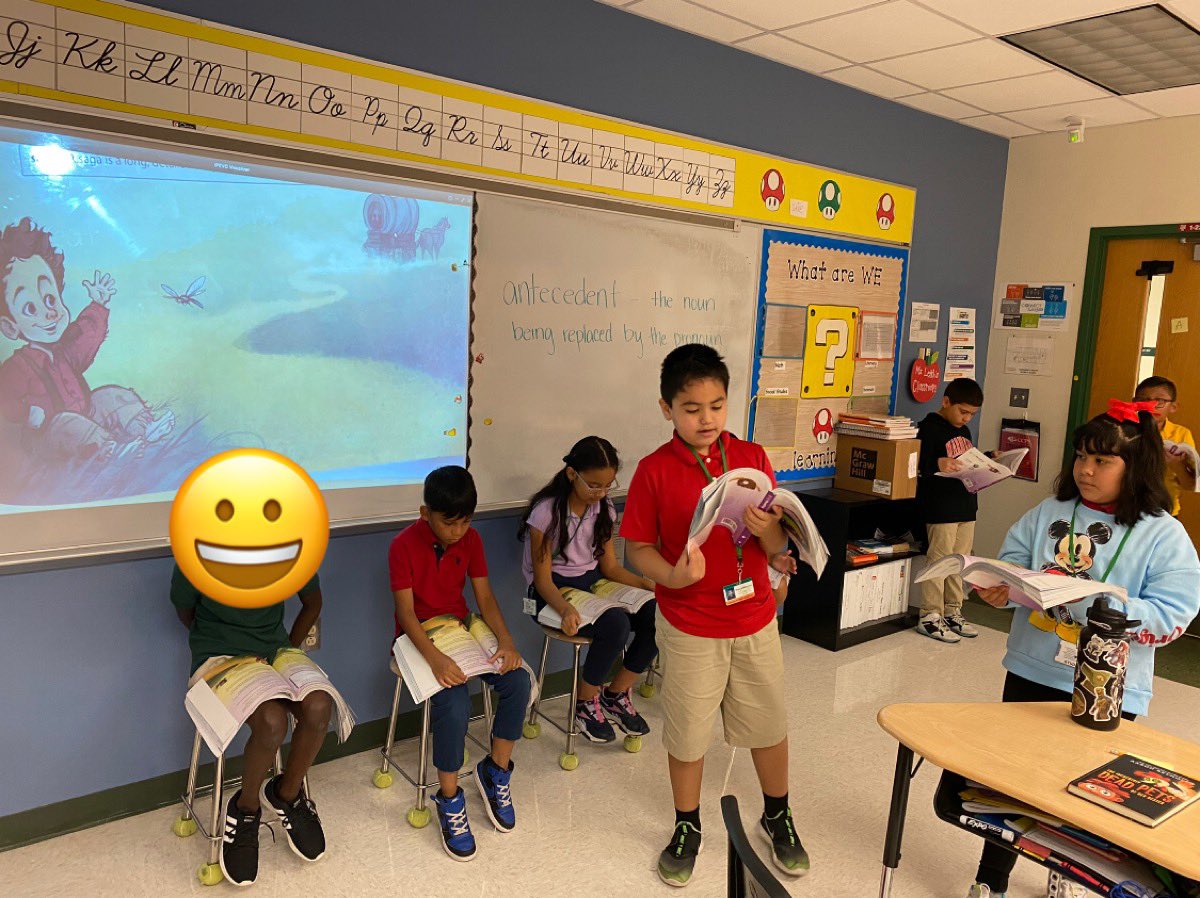 leithteach's tweet photo. Pecos Bill is always a hit!! @ParksideProud #reading https://t.co/Ve2l8g7mTl