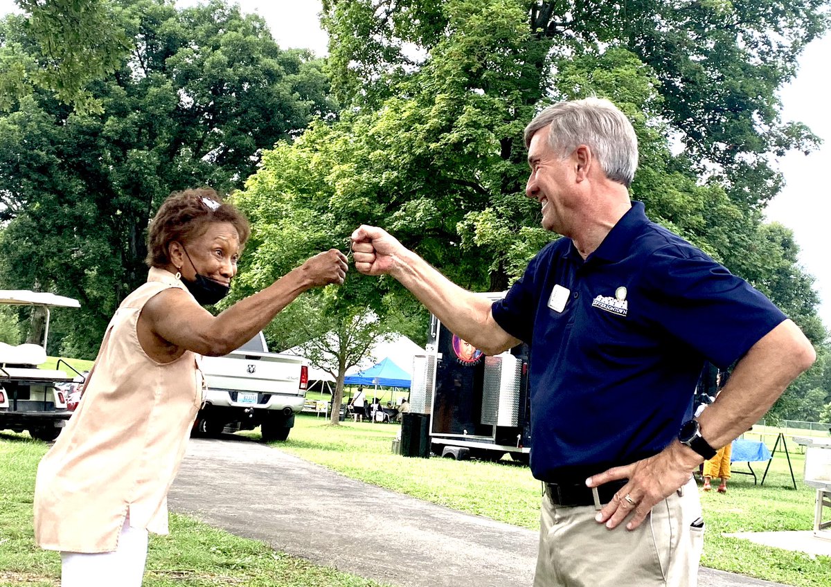 Mayor Bill Dieruf tweet media