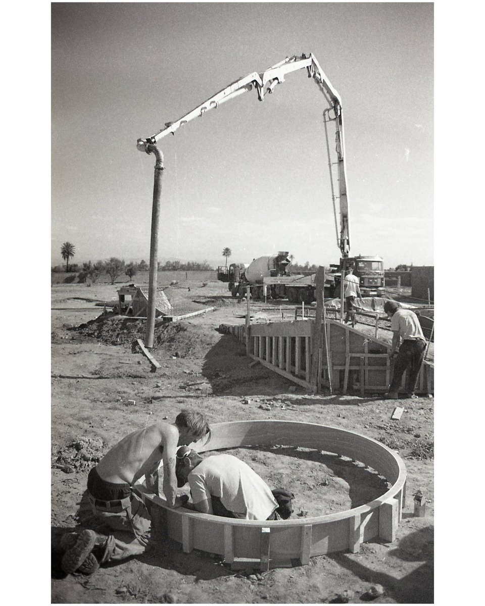 GM 💫

A picture from <a href="/ConcreteJungleF/">Concrete Jungle Foundation</a> construction in #Tamesslouht #Morocco