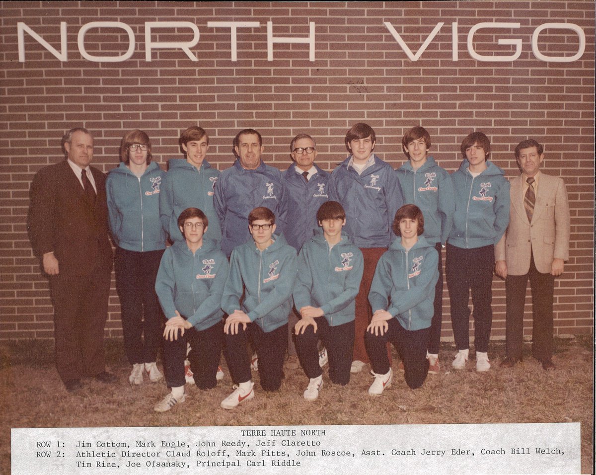 50 Years Ago Today (Nov. 4, 1972) The Terre Haute North Patriots were crowned #IHSAA Cross Country State Champions! 🏆🥇🎽🔥🔵🔴 @THNorthSports @INTrackCCAssoc Official Program: legacy.ihsaa.org/portals/0/Flip…