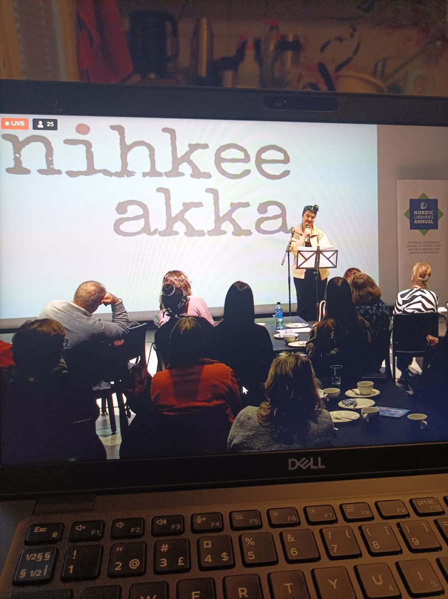 Miivva's tweet photo. Shes on fire 🤩❤️ Thanks for this amazing performance! @JonnaNummela #nla2022 #nordiclibraries2022 #nihkeeakka https://t.co/yNjiOeeIYl