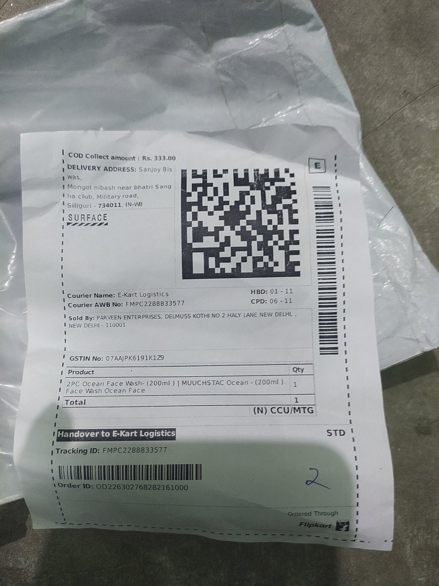 Legendboss07's tweet image. WTF @Flipkart and @muuchstac_Men,it&apos;s my,4 th order of #muuchstac face wash form #Flipkart,but this time this product material totally changed it&apos;s seems like detergent and hand sanitizer, don&apos;t buy muuchstac face wash  and if you don&apos;t response i will take legal action for cheat