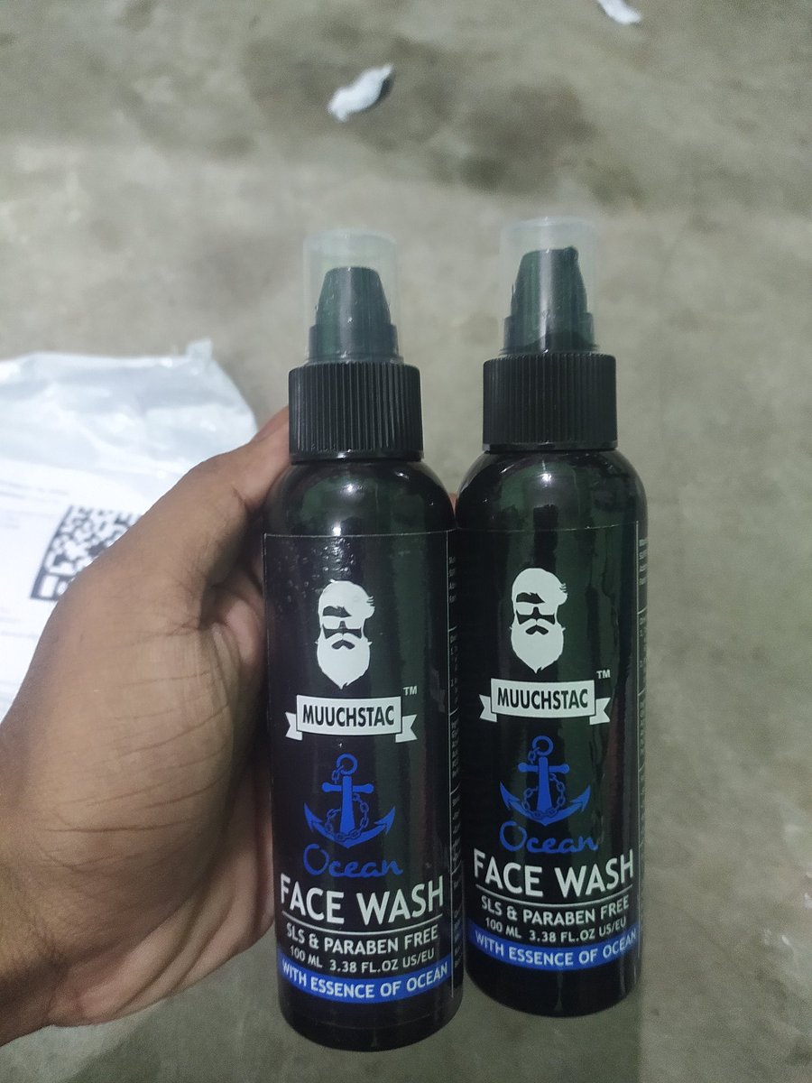 Legendboss07's tweet image. WTF @Flipkart and @muuchstac_Men,it&apos;s my,4 th order of #muuchstac face wash form #Flipkart,but this time this product material totally changed it&apos;s seems like detergent and hand sanitizer, don&apos;t buy muuchstac face wash  and if you don&apos;t response i will take legal action for cheat