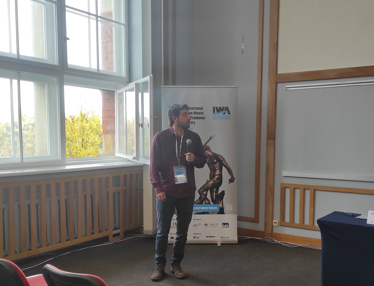 Model2bioEu's tweet photo. Last week Eric Rovira from @Ceit_BRTA assisted to the 11th IWA International Symposium on Waste Management Problems in Agro‑Industry organised by @PolitechnikaGda 🇵🇱
He presented some results related to VFA production from cheese and gave a talk about the #model2bio project!🌽 https://t.co/vbAClKM6dz