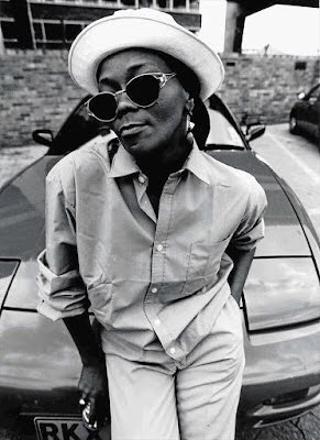 valavoosh's tweet photo. Today would’ve been Brenda Fassie’s 58th birthday. What are your favourite songs out of MaBrr’s discography? https://t.co/WYCmB5lCjr