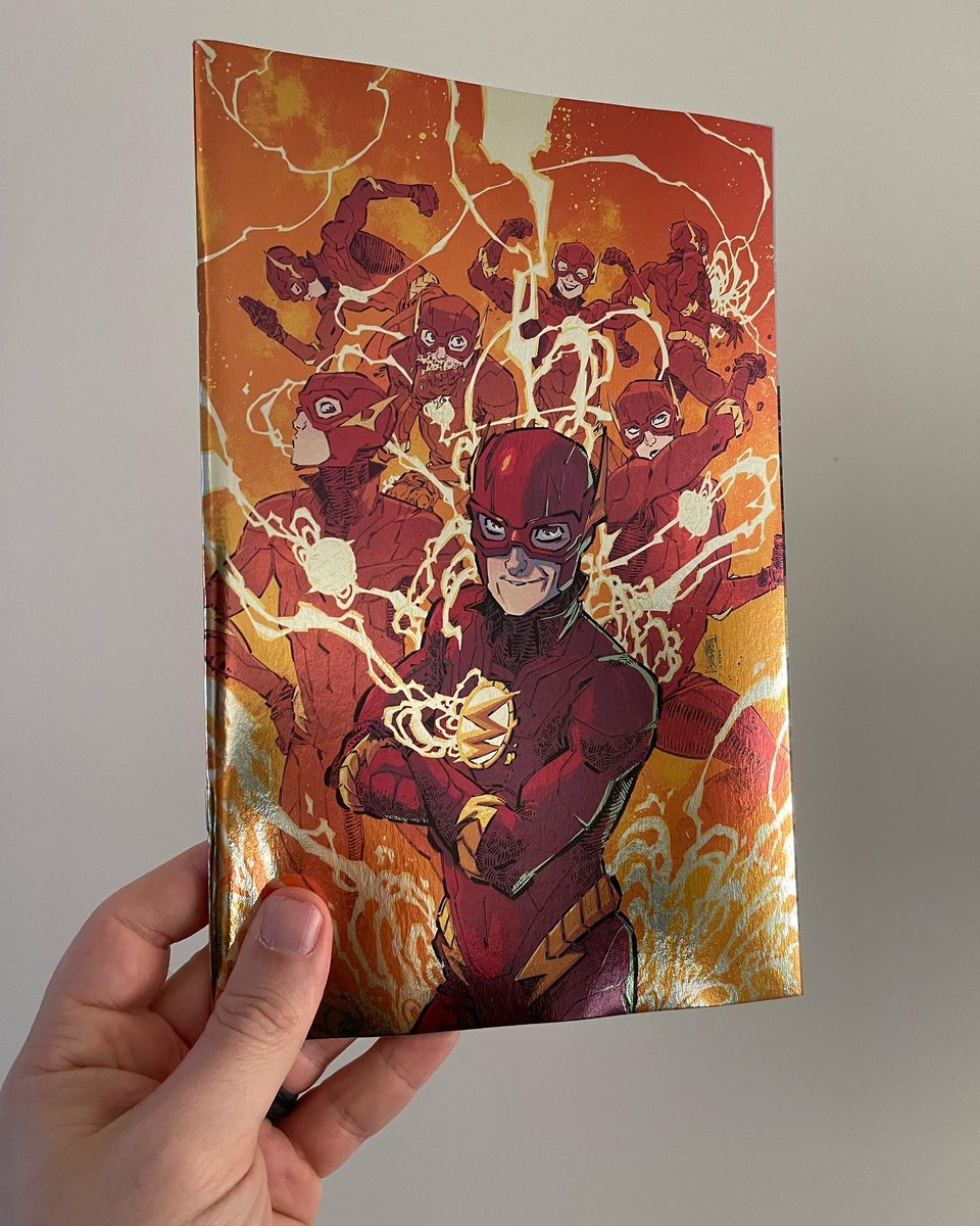 #TheFlash The Fastest Man Alive by me and @theJasonHoward, @amarino2814, and #SteveWands just arrived! Check out the awesome covers by @ScottKolins @jecorona and @Worstwizard — hits stores next week on 11/8/22! @DCComics @thedcnation #dcu #DCEU