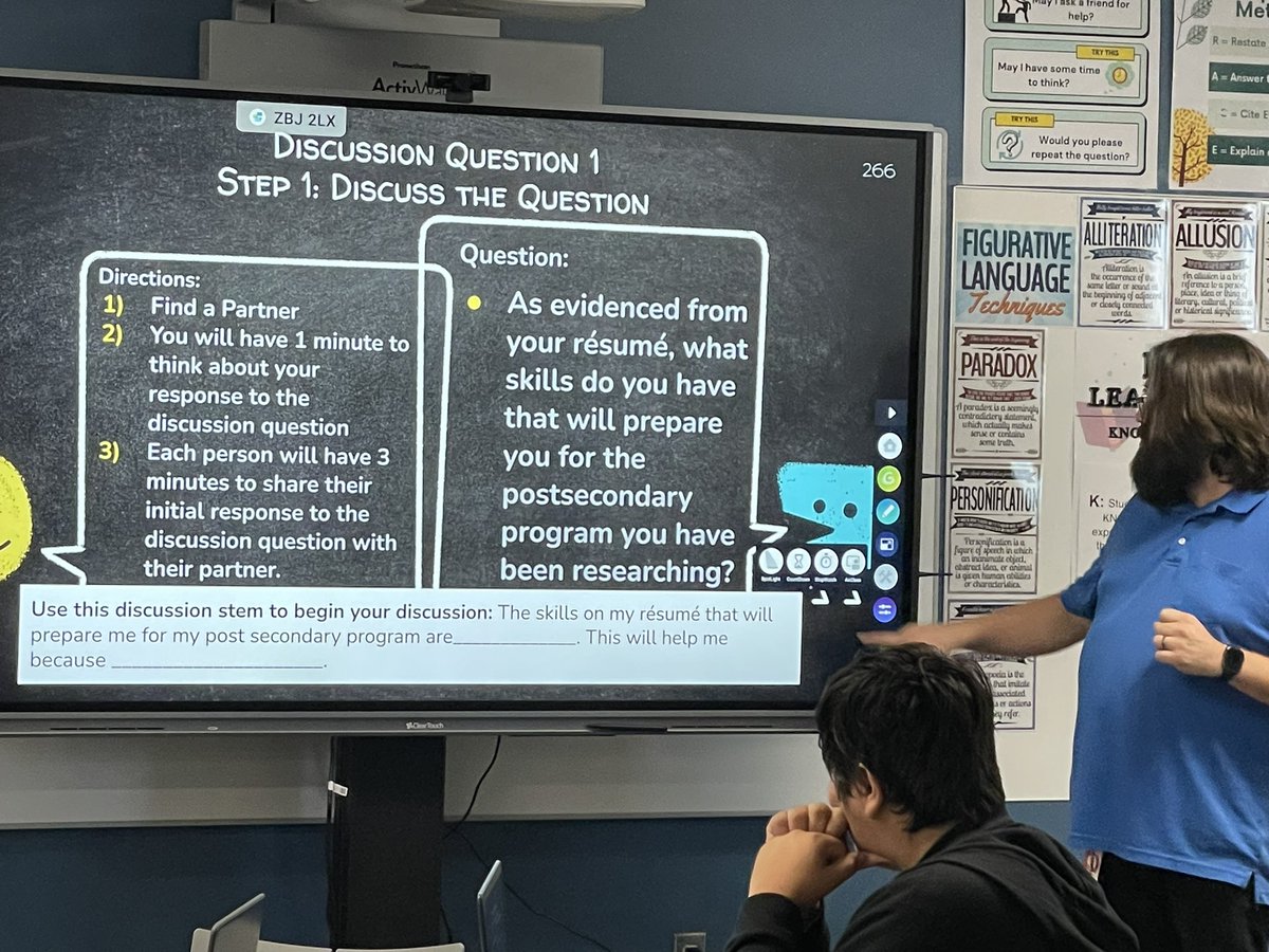 RomaGuerra2's tweet photo. Sentence stems being utilized in ELA 3! Mr. MatZ ensuring success for all our students. @BenIbarraCTE @Mrs_Loredo @BlansonCTEHS @delgadong94 @XMRaldine @MrYesWeCanales https://t.co/xXJhDLmgyk