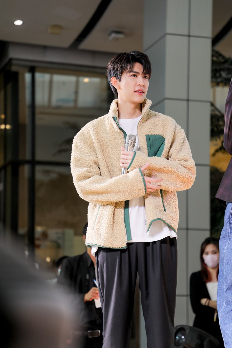 Beer_HT ; 🎙️แม่ยกน้องเปปเปอร์ tweet media