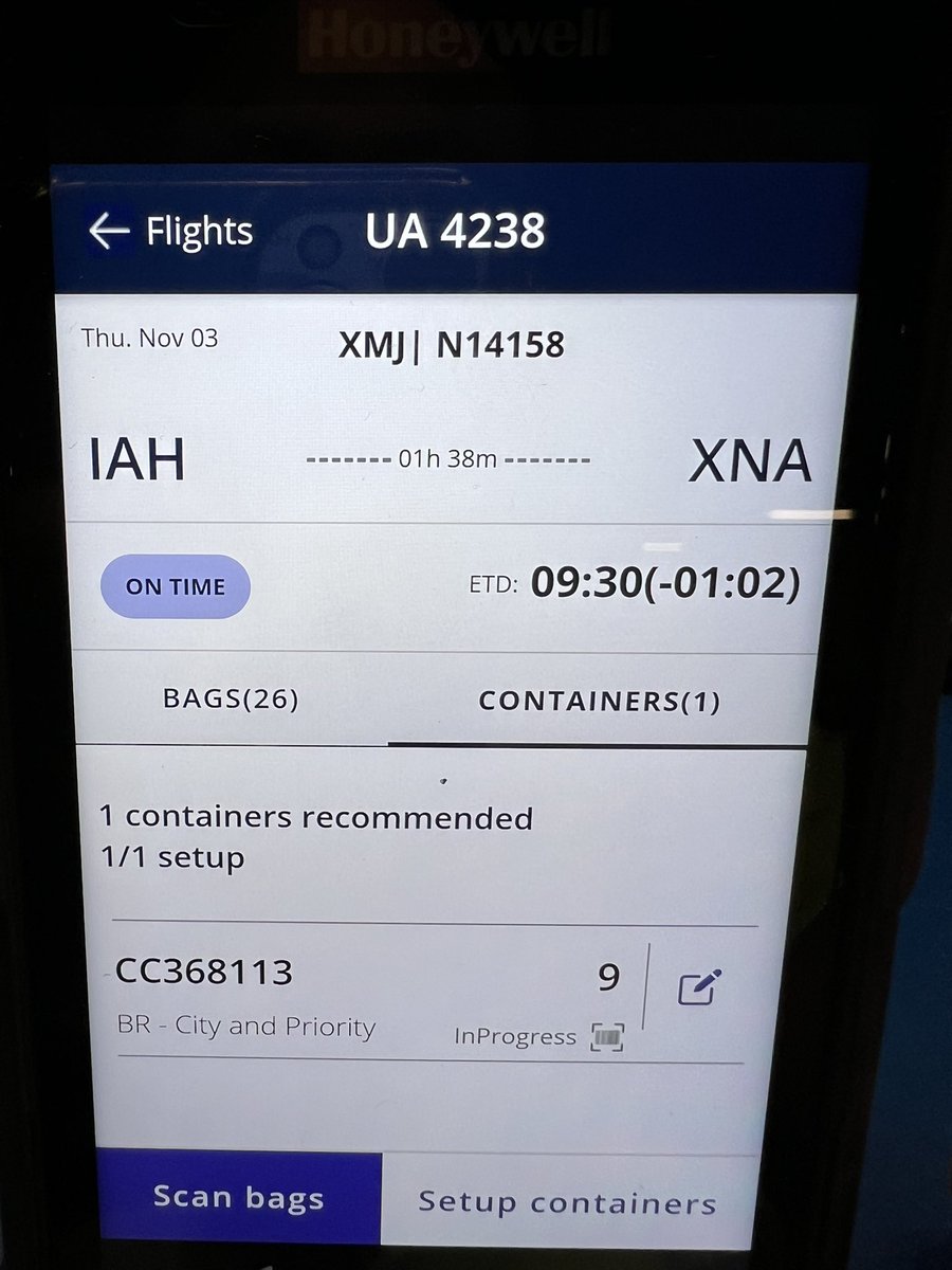 AlexDingcongUAL tweet media