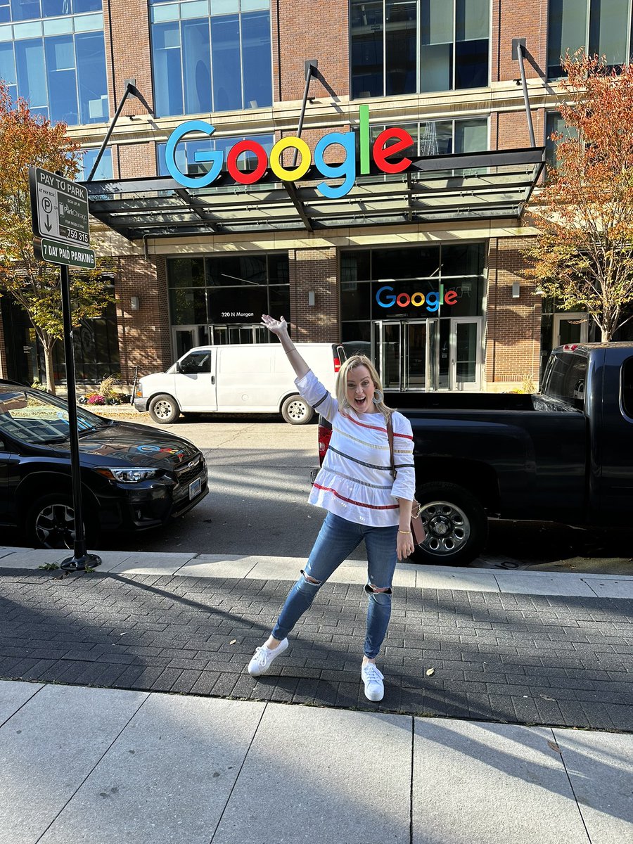 TheBabyChick's tweet photo. Being able to learn from other publishers and the incredible people at @Google (looking at you Gigi & Elena) is such an amazing experience that we are incredibly grateful for. Excited to implement what we’ve learned & help more mothers along the way. 💗 #I4Gpublishermeetup https://t.co/H7xYoc5Dc5