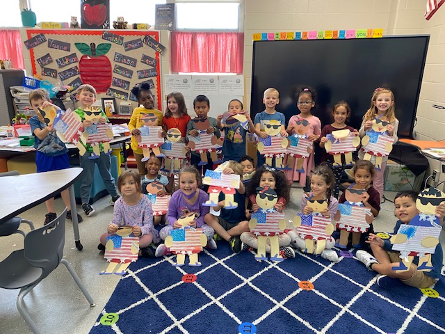 Mrs. Tigrett’s Kindergarteners are ready to celebrate Veteran’s Day!!