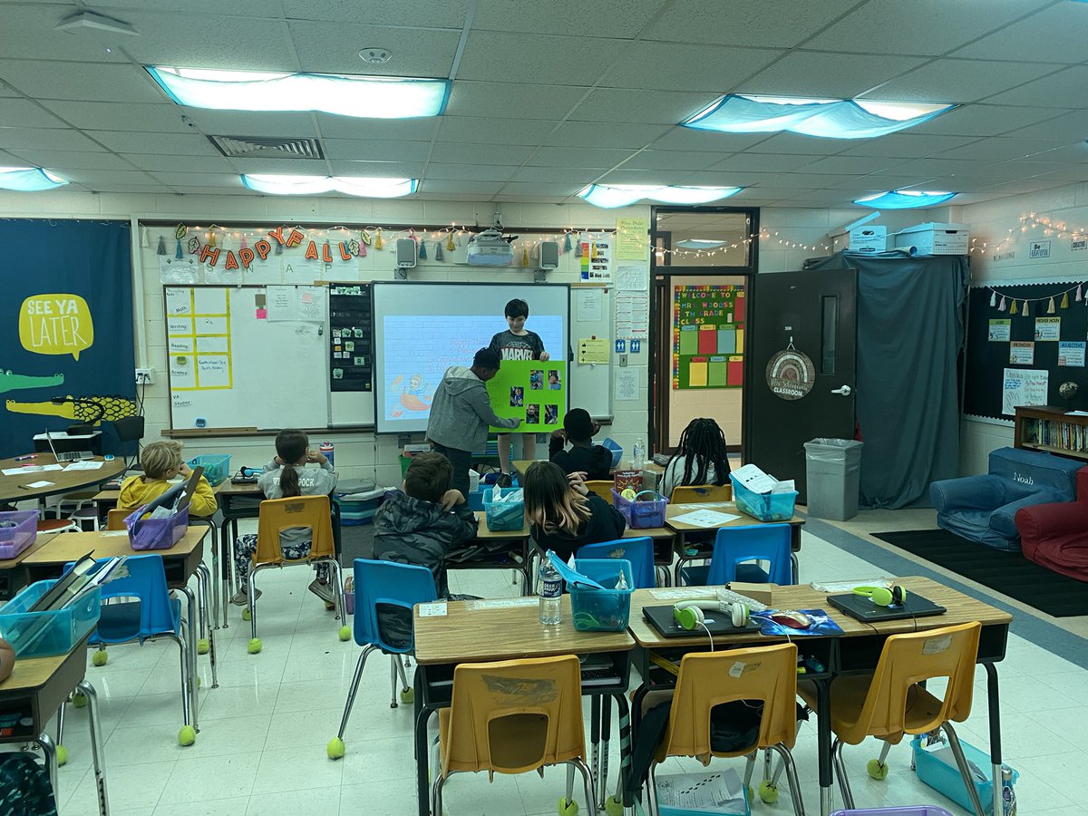 Miss Schoeneweisβ 4th Grade Class (@missschoe4) on Twitter photo So proud of this Gator! He was our spotlight student and we loved learning all about him! #spotlightstudent #collaborativeclassroom <a href="/SCESGators/">SCES Gators</a> So proud of this Gator! He was our spotlight student and we loved learning all about him! #spotlightstudent #collaborativeclassroom <a href="/SCESGators/">SCES Gators</a>