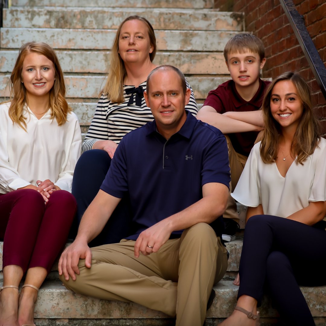 NoahForSheriff's tweet photo. I've spent my career serving Vanderburgh County residents, raised my own family here, and now I'm ready to bring my decades of experience and a community focus to the role of Sheriff. Learn more at https://t.co/H57584EsmW https://t.co/4zbk6Rq4BE