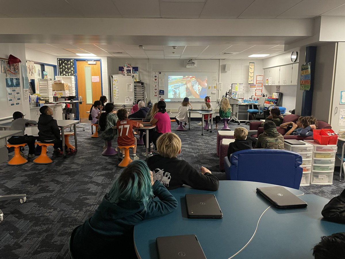 Mr_d_Hampden's tweet photo. Using the #LAUNCHcycle to build #empathy as we watch #CainesArcade. Ss will start to build their own pinball machines using the #4Cs. #CVExplorations https://t.co/VXFV8QWNBR