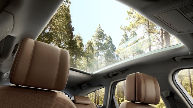 Let the light pour in and enjoy that feeling of even more space. #Jaguar #XF