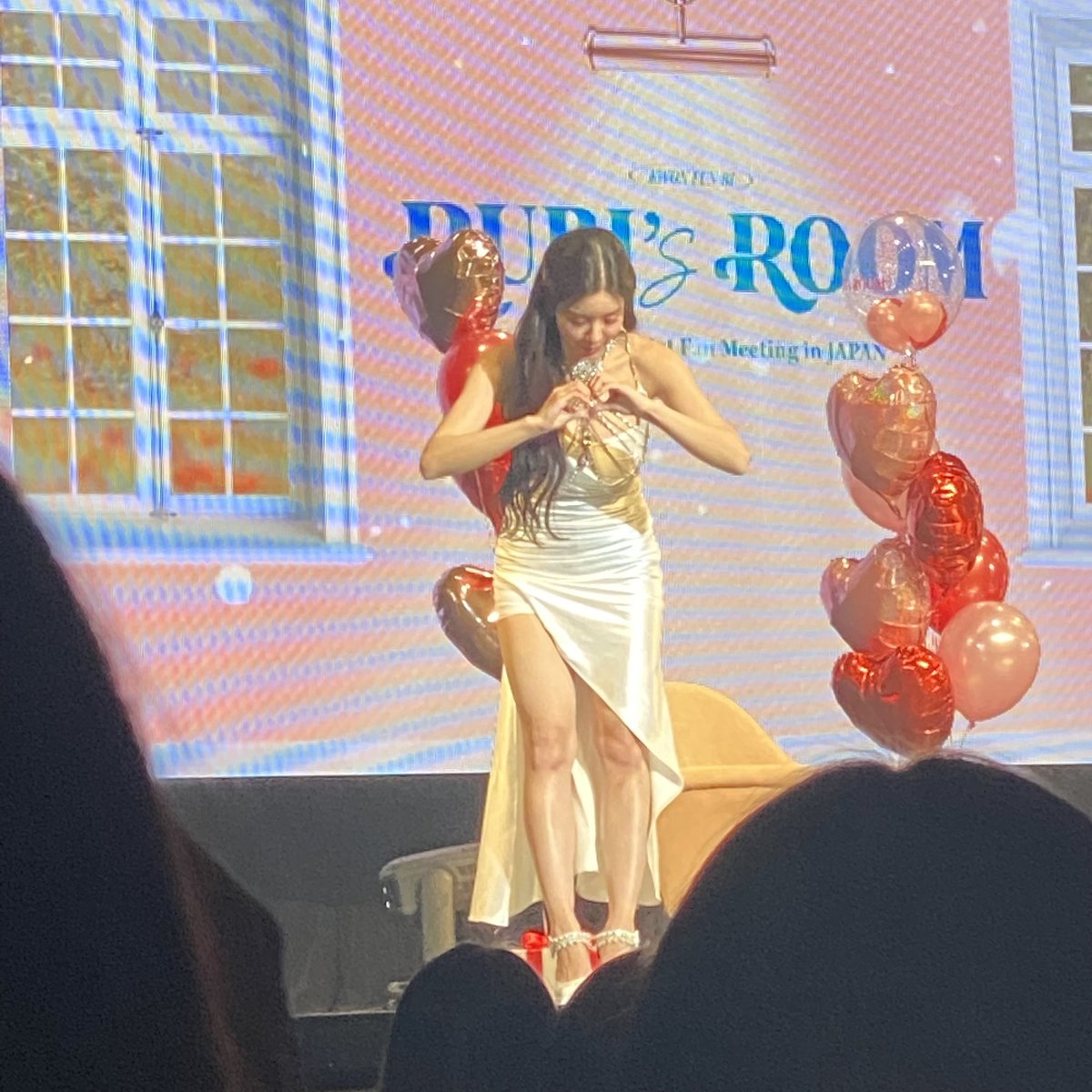 gaem1n's tweet photo. #KWONEUNBI  #1st_Fan_Meeting_in_Japan_RUBIs_ROOM 

ウンビちゃんありがとう🥺💜❤️🤍
だいすき！！ https://t.co/seXtqDlcBk