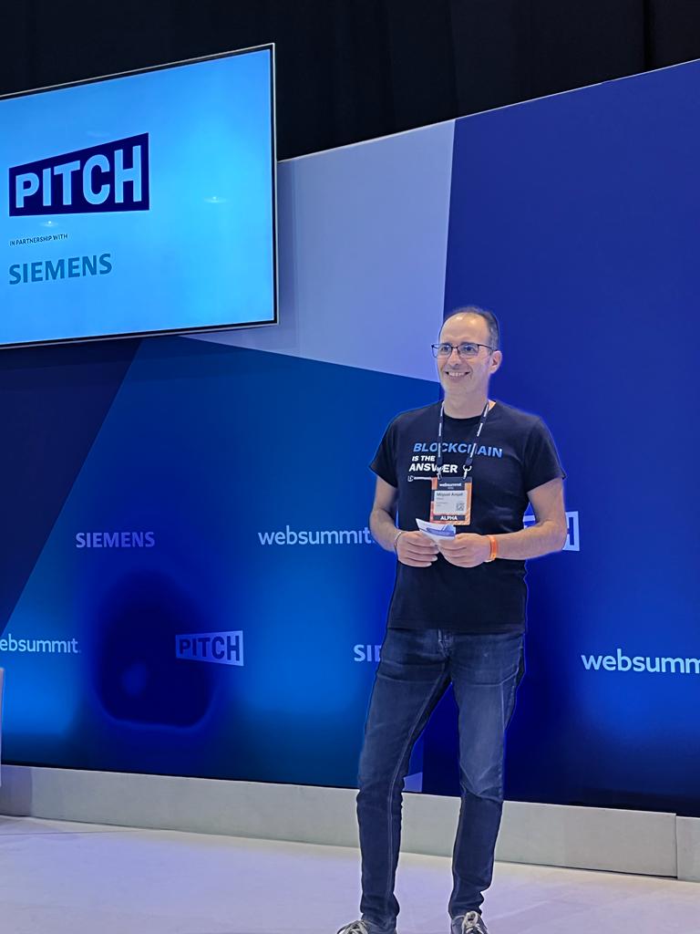 iCommunity_io's tweet photo. ¡Rueda de prensa de iCommunity en @WebSummit! 🚀

iCommunity Labs en el pase de prensa de Web Summit 2022, uno de los eventos tecnológicos más importantes y disruptivos del planeta, y un escenario perfecto para generar nuevas oportunidades de negocio. https://t.co/wM8Hpy909o
