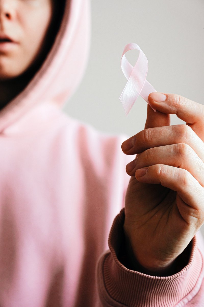NHSGlos's tweet photo. ▪️ We want to hear from breast cancer patients who have used our services within the past 5 years. This will help us design an app to support patients on their journey through cancer services. Contact ghn-tr.cancerservices.prg@nhs.net to sign up for focus groups #YourViewsCount https://t.co/EdBTth9pxO