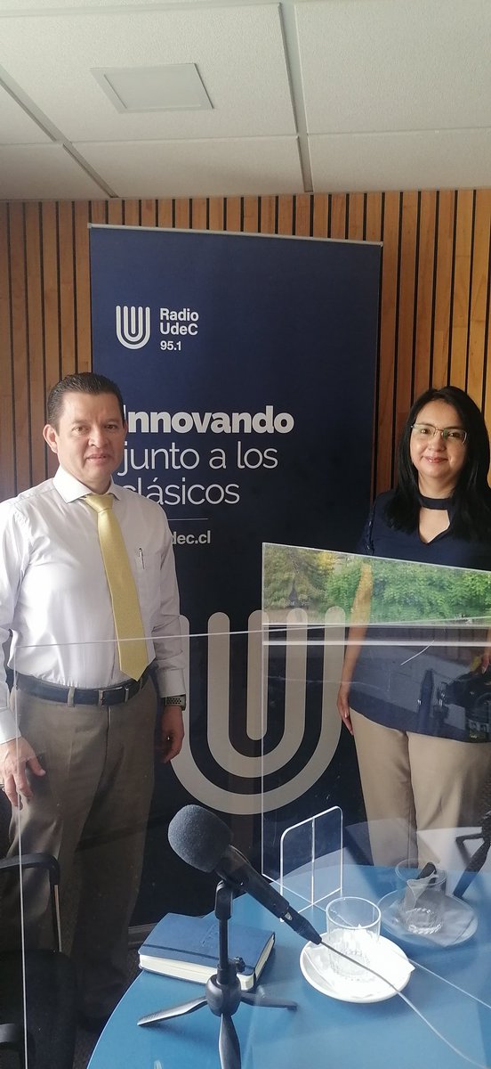 vmorochoz's tweet photo. Participando en el programa de radio universitaria de la  @udeconcepcion - Chile. El #GrupoIDEUcuenca compartiendo experiencias de investigación @Investiga_UDC de la @udecuenca. Gracias al apoyo de @ideais_cyted en la pasantía, se fortalecen lazos internacionales @DRI_UCUENCA. https://t.co/8Tb6QfV7Ns