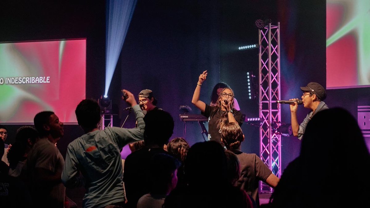 blendflc_'s tweet photo. 🚫 STOP TRYING TO BE GOD 🚫
We had an AWESOME night as we started our new series #StopTryingToBeGod and Pastor @CalebBijan brought a FIRE message!! 🔥🔥

We can’t wait to do it all again next week! #TheBlend https://t.co/rE5dvtCT4C