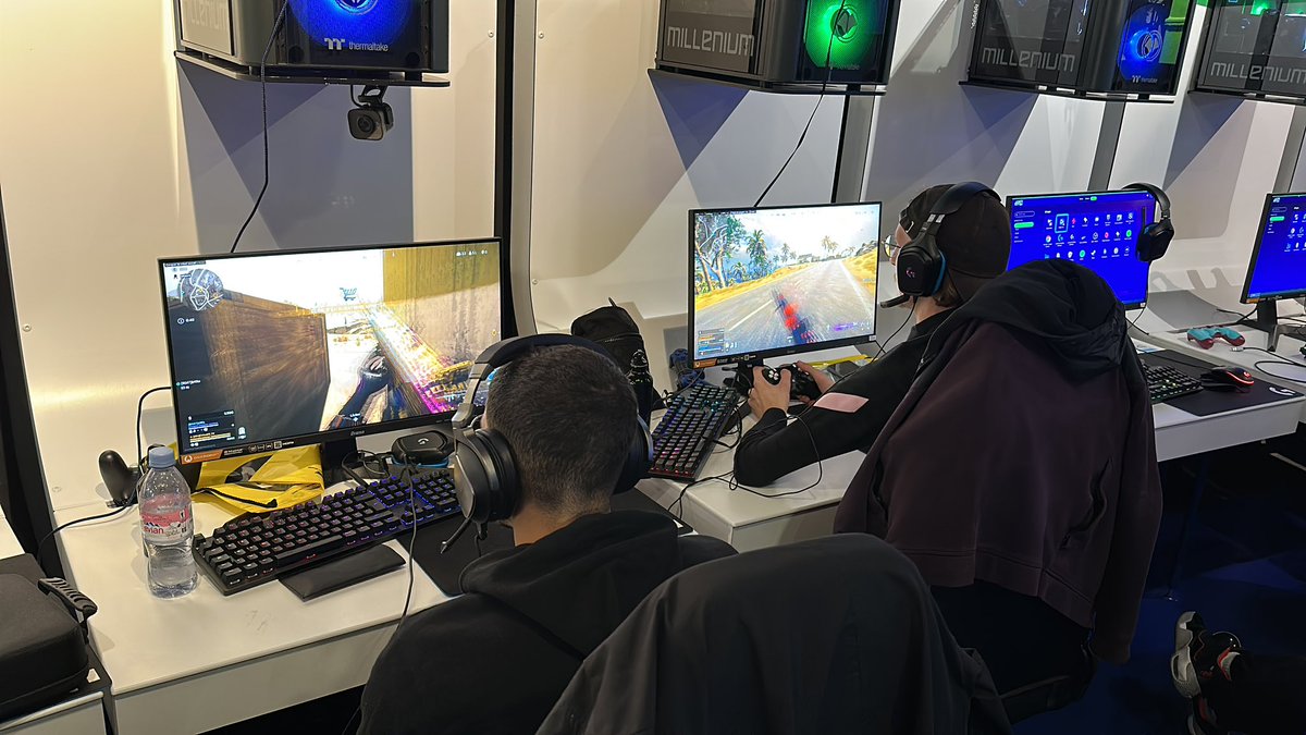 approxi.esport  tweet media