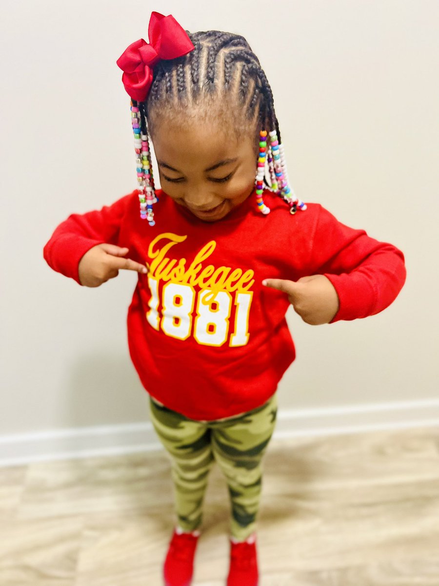 When ya mama a Skegee grad you don’t really have a choice 😝❤️💛