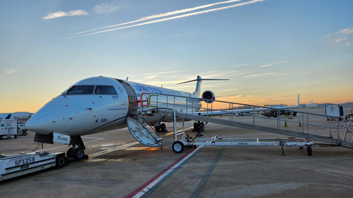 AurelieBonal's tweet photo. Just landed in #Detroit for exchanges on #Midterms2022 with political experts and discussions about the business climate with 🇫🇷 and 🇺🇸 companies.
Thank you to @FranceinChicago and our economic division @franceintheus for organizing this visit! https://t.co/KT8ulwFXgW