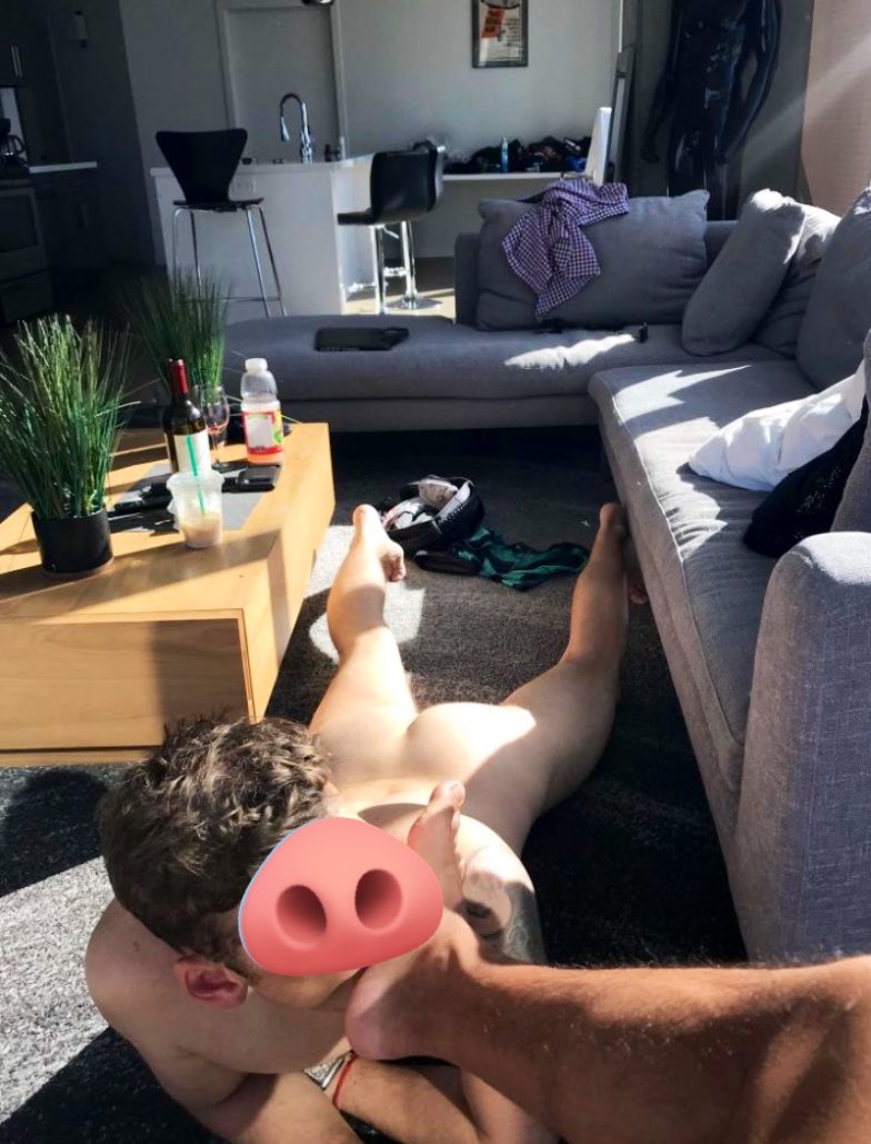 Uk1Dom's tweet photo. This lucky white slave served my superior Arab feet today. Which piggy is next?
#findom #malefeet @rt4dom
@certifiedalphas @MASTER_UPDATES #arabfeet #arabdomtop #arabfeetmen #cashmaster
@RT4Masters @Domcollection00
@AlphasofFindom @RtFindom15 @CuckPt
@AlphaMaleRT @Dmpics01 https://t.co/AMaUN1aLGo
