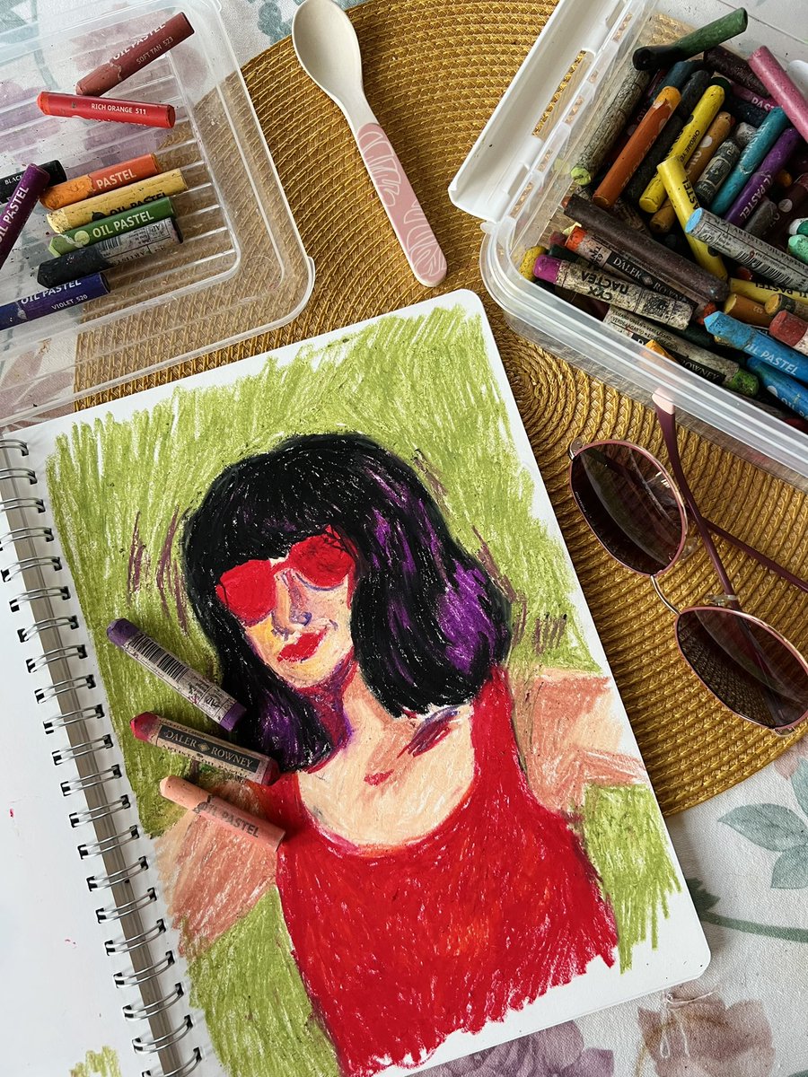 KremRisuva's tweet photo. Още шарено! #рисуванеспастели https://t.co/IJdI6VXD7F