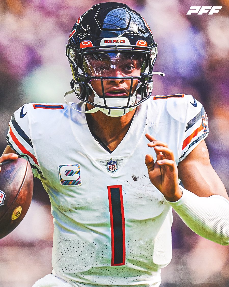 PFF_Fantasy's tweet photo. Justin Fields 👀

Weeks 1-4: Fantasy QB31
Weeks 5-8: Fantasy QB2 https://t.co/cYXdUR0mdZ