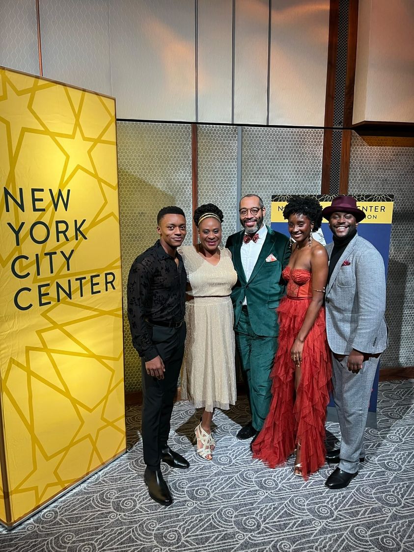 msdeeleegreaves's tweet photo. Beautiful Blackness! City Center's Parade Opening Night Party - 11/01/2022 (Credit: Douglas Lyons) @NYCityCenter #NYCityCenter #BeautifulBlackness #BlackExcellence #OpeningNight #LiveAndInColor https://t.co/gRDy6Oxec8