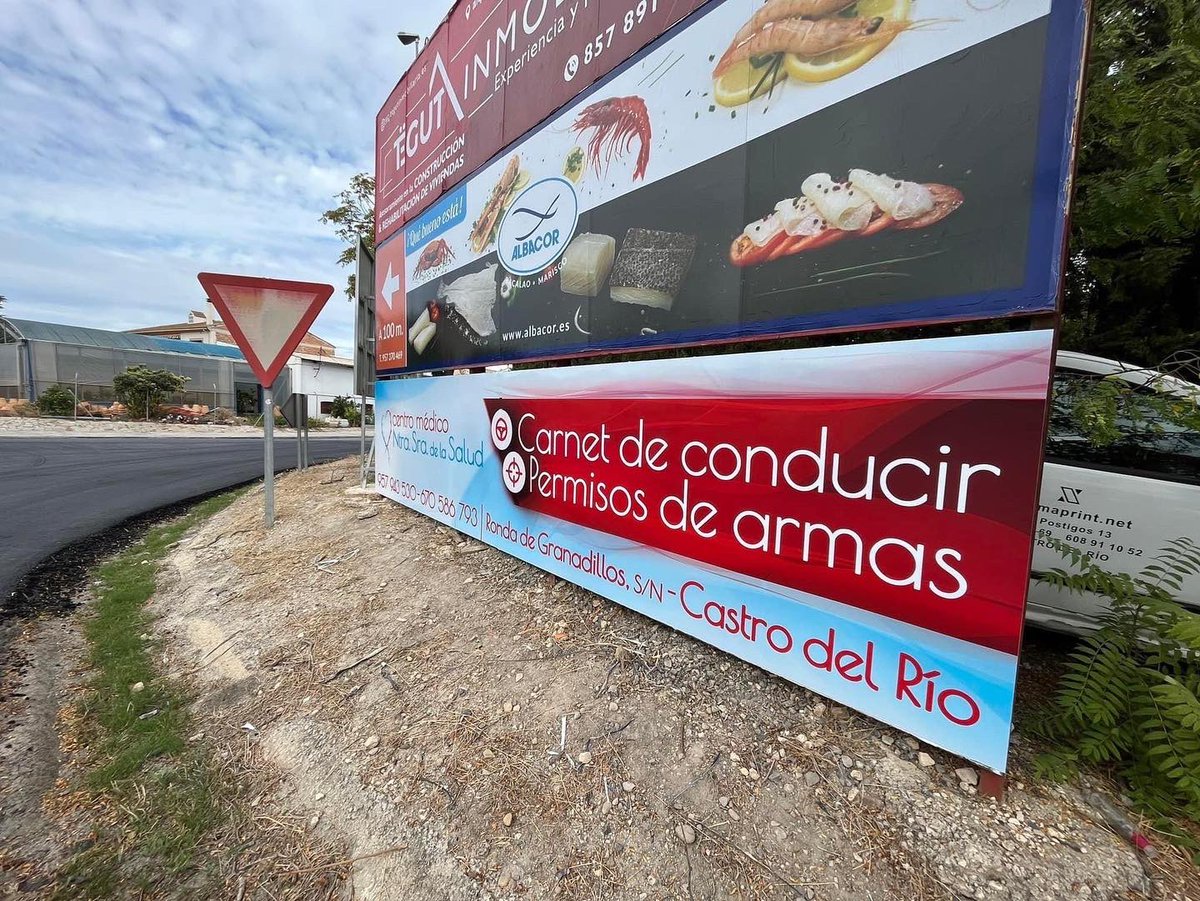 ComunicacionCdR's tweet photo. DISEÑO, IMPRESIÓN Y MONTAJE DE VALLAS PUBLICITARIAS

#axiomaprint #CentroMedicoNtraSradelaSalud https://t.co/eU8mlNVpCd
