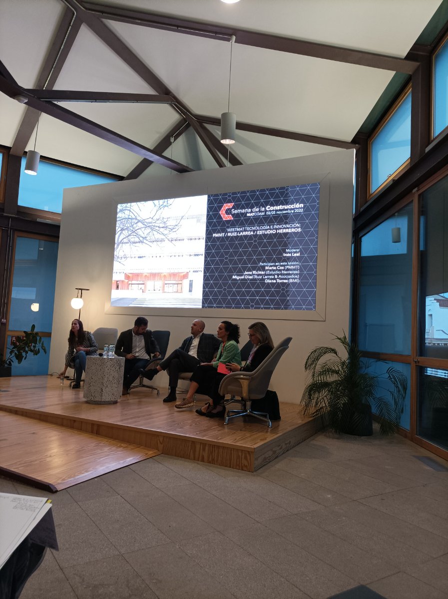 MP Ascensores tweet media