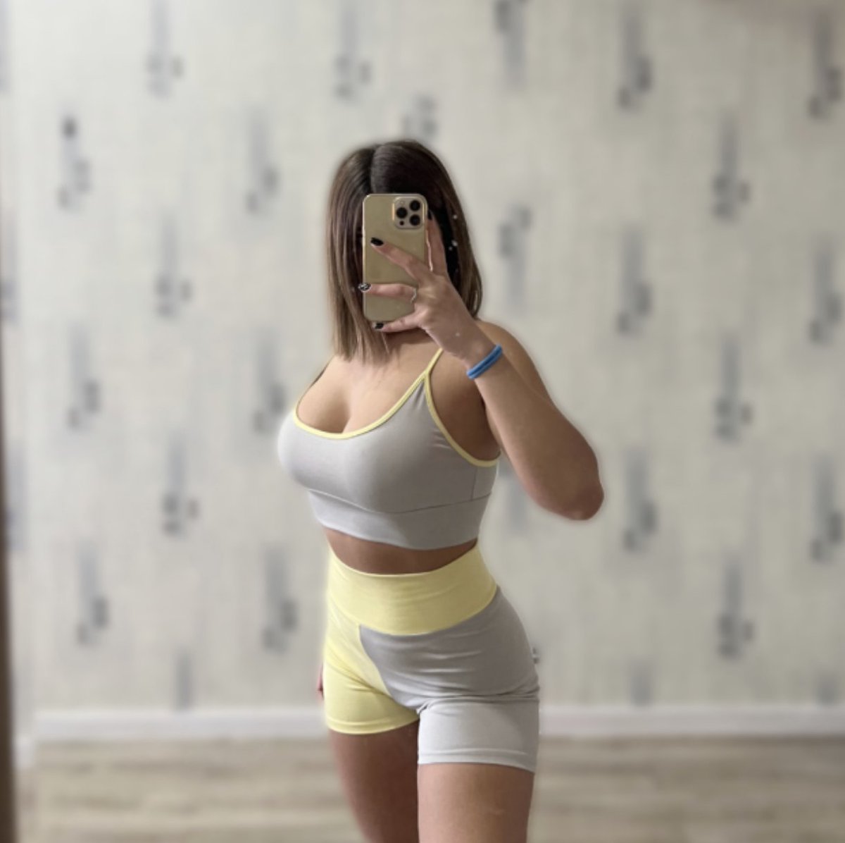 Marina from Tbilisi

flirtylab.com/tbilisi/she-he…