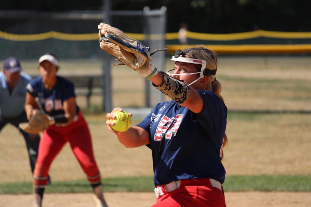 westpasports's tweet photo. Jenna Wagner continued to put her best foot forward despite challenges of a cancelled freshman season &amp; merging schools for her senior year.

Learn more about the @saintjosephs softball commit &amp; current Cathedral Prep Ramblers ace 🥎⬇️

📸: Tobias Newman

https://t.co/Xj2iZjZ7Og https://t.co/lJ25mvLfIn