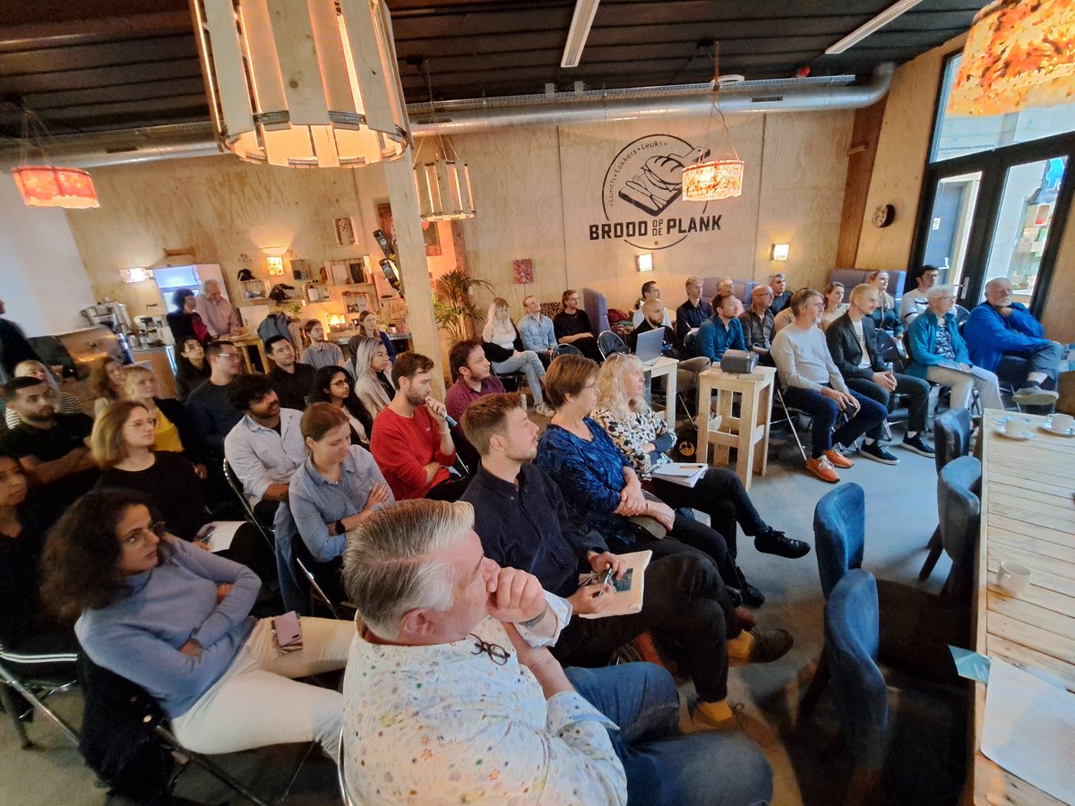 pieke hoekstra (@piekeh) on Twitter photo Studenten, bewoners en lokale organisaties bij de mooie eerste Delft Draait Door over SWAT Studio studentenonderzoek in de Buitenhof in Delft <a href="/CityDealKM/">City Deal Kennis Maken</a> <a href="/StichtingStunt/">Stichting Stunt</a> <a href="/BKTUDelft/">BK TUDelft</a> <a href="/WIJStad/">WIJStad</a> Studenten, bewoners en lokale organisaties bij de mooie eerste Delft Draait Door over SWAT Studio studentenonderzoek in de Buitenhof in Delft <a href="/CityDealKM/">City Deal Kennis Maken</a> <a href="/StichtingStunt/">Stichting Stunt</a> <a href="/BKTUDelft/">BK TUDelft</a> <a href="/WIJStad/">WIJStad</a>