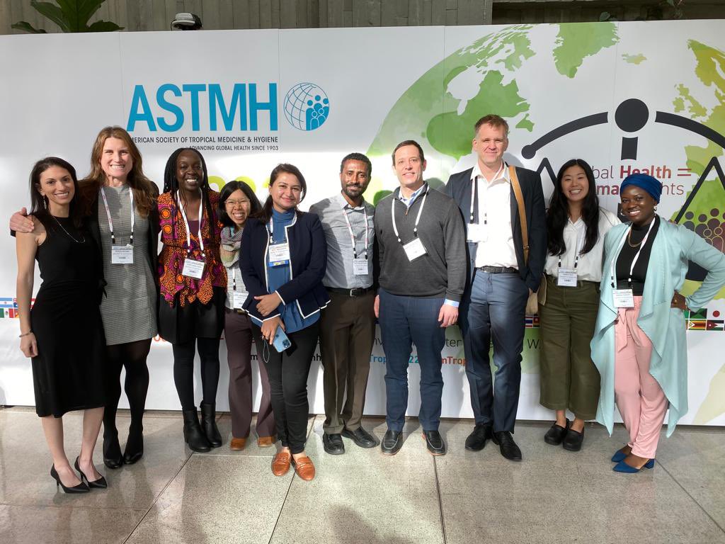@ASTMH @GlobalWACh from @uwdgh & profs/alumni from @uwepidemiology Gut Health & Child Survival Group was in high attendance at #TropMed22. Also in the group: Co-Chairs & a speaker for the management of diarrhea in children with wasting